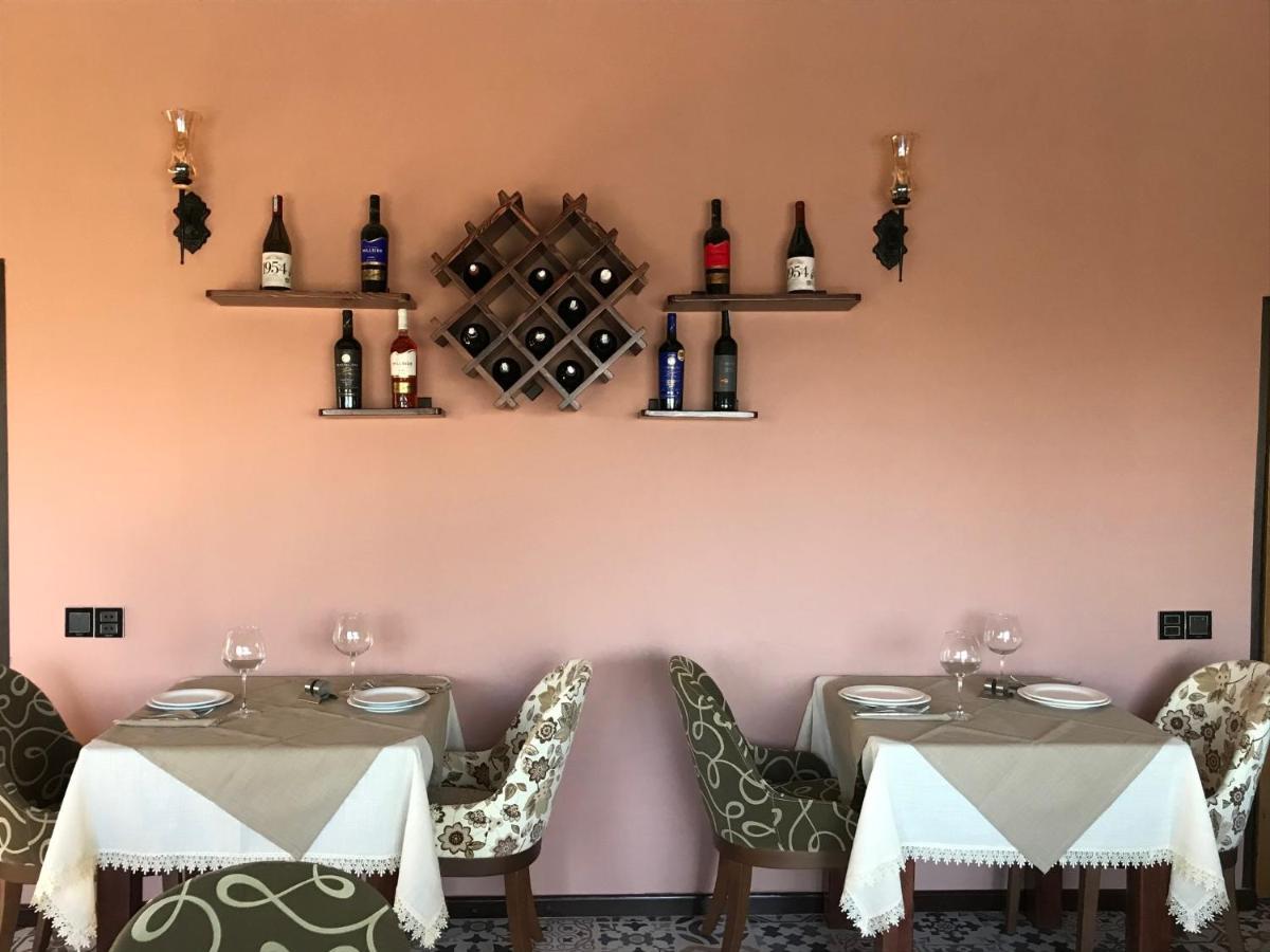 Ohio Inn & Cafe Ivanovka Экстерьер фото